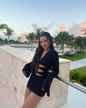 Lexy Chaplin nude 3