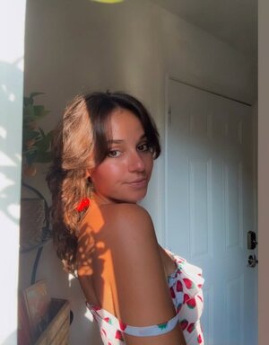Leyla Ingalls nude 3