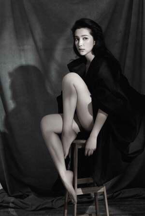 Li Bingbing nude 10