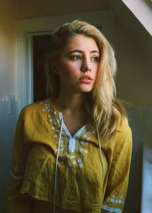 Lia Marie Johnson nude 11