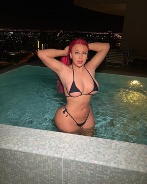 Lia Rei nude 9