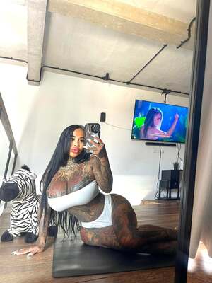 Lidya Kawihing nude 3