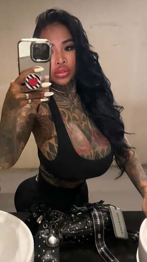 Lidya Kawihing nude 6