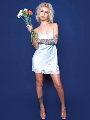 Lil Debbie nude 3