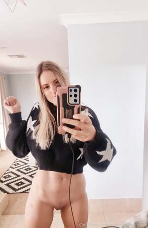 Lila Brookstone nude 12