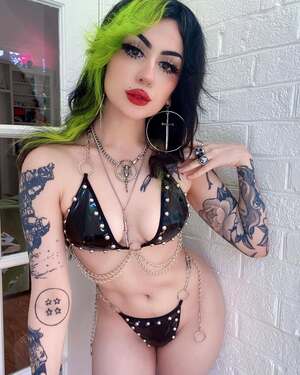 Lilbatz nude 6