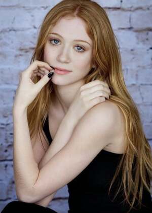 Liliana Mumy nude 7