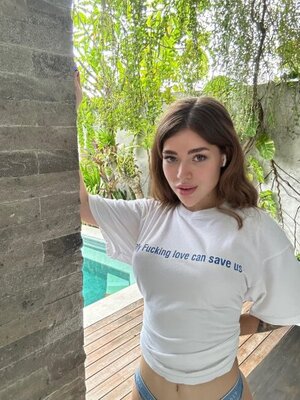 Lilly Skye nude 8