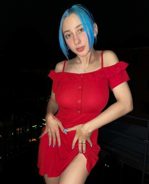 Liloo Moon nude 2