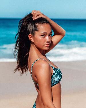 Lily Chee nude 5