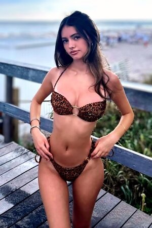 Lily Gottfried nude 2