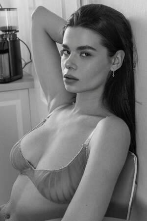 Lina Tsapova nude 6