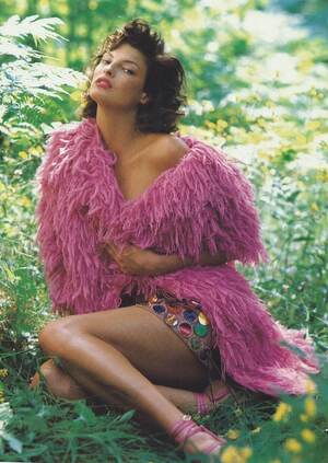Linda Evangelista nude 2