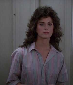 Linda Fiorentino nude 6