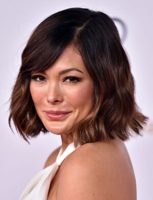 Lindsay Price nude 7