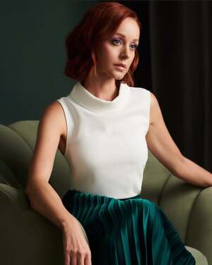 Lindy Booth nude 10