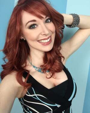 Lisa Foiles nude 9