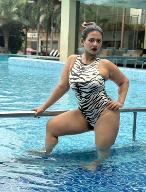 Lisa Myra nude 1