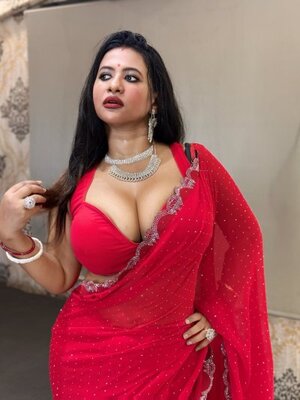 Lisa Myra nude 8