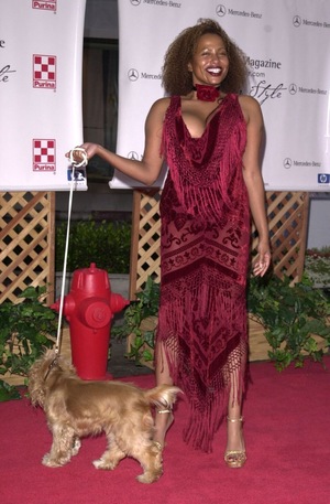 Lisa Nicole Carson nude 10
