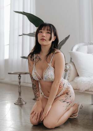Lisha Wei nude 2