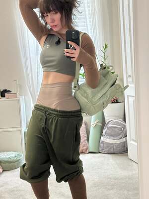 Lissy Mewnii nude 2