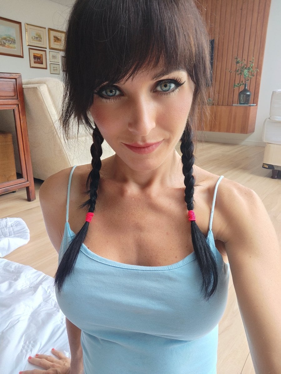 Little Nicole nude 8