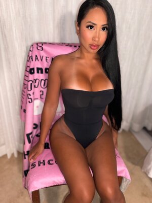 LittleAznChat nude 11
