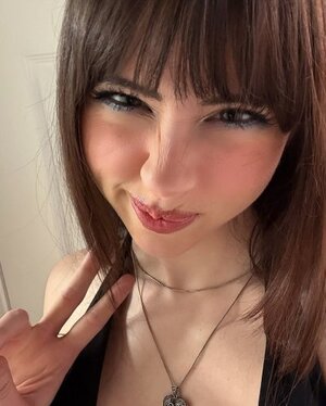 Littlelivbug nude 5