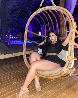 Litza Yanez nude 10