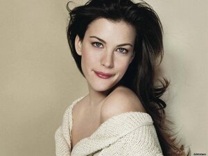 Liv Tyler nude 5