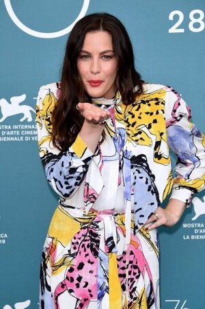 Liv Tyler nude 9
