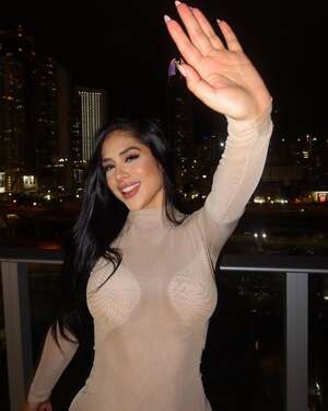 Liyaneth Penaranda nude 8
