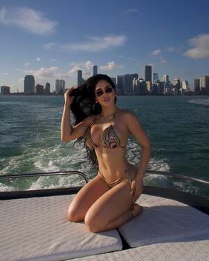 Liyaneth Penaranda nude 9