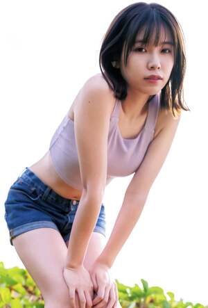 Liyuu nude 10