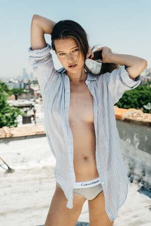 Liza Kei nude 4