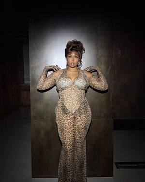 Lizzo nude 3
