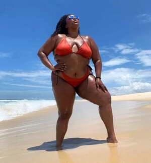 Lizzo nude 7