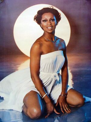 Lola Falana nude 3