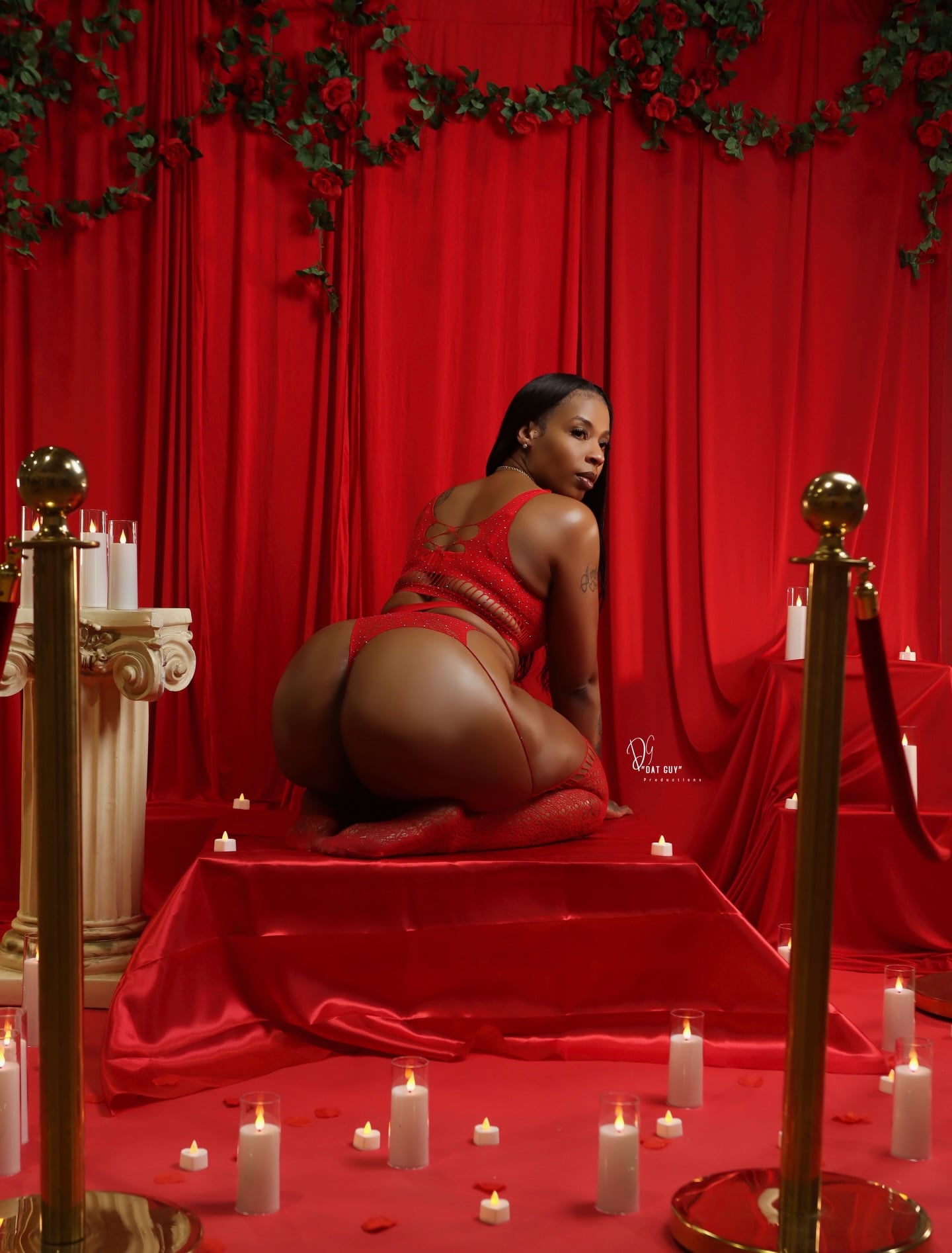 Lola Roberson nude 3