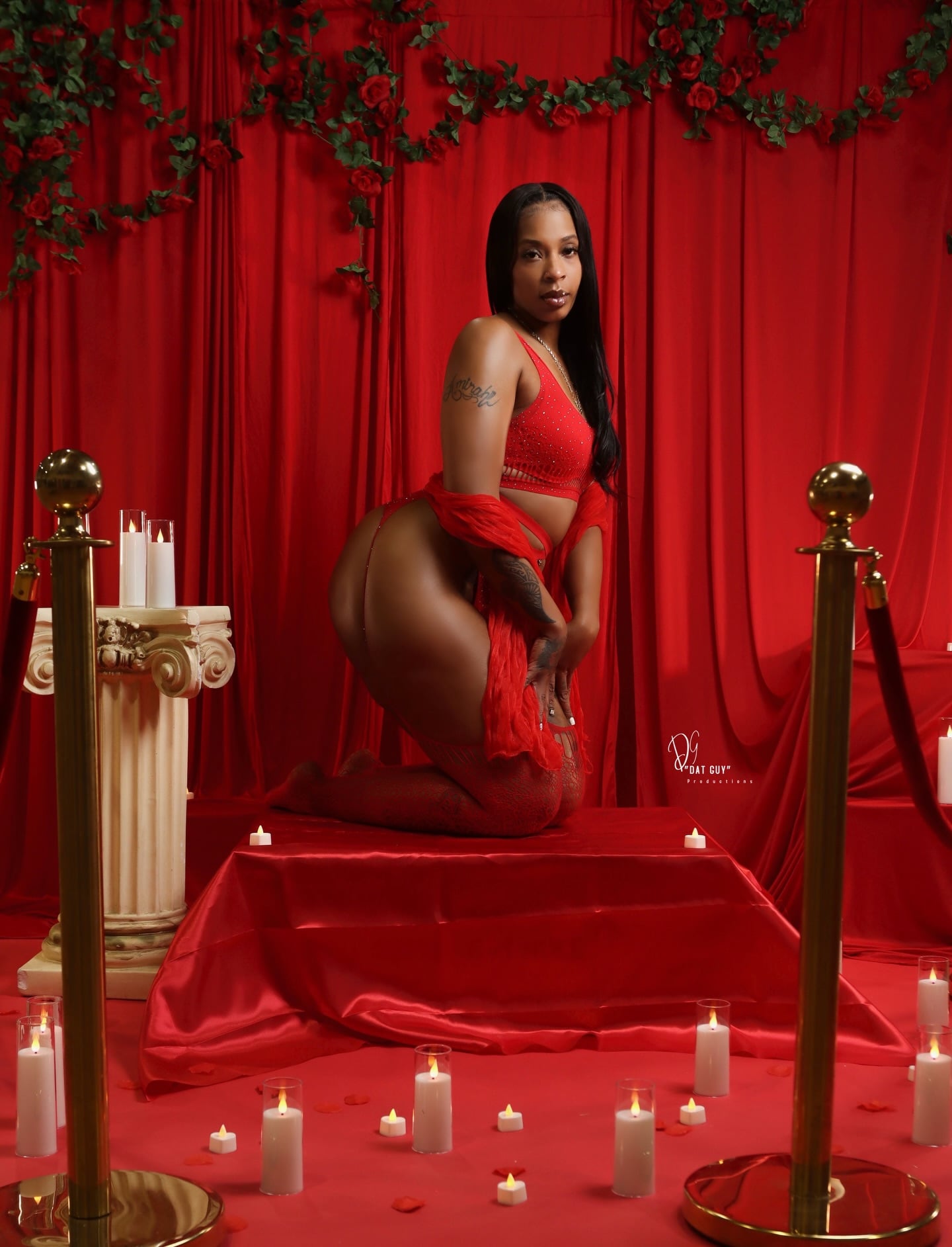 Lola Roberson nude 4