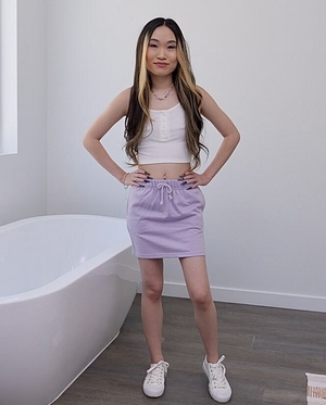 London Lee nude 4