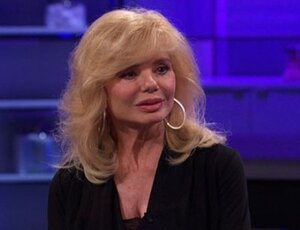 Loni Anderson nude 5
