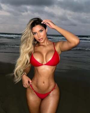 Loreana Reyes nude 12