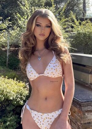 Loren Gray nude 5