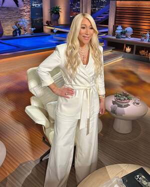 Lori Greiner nude 8