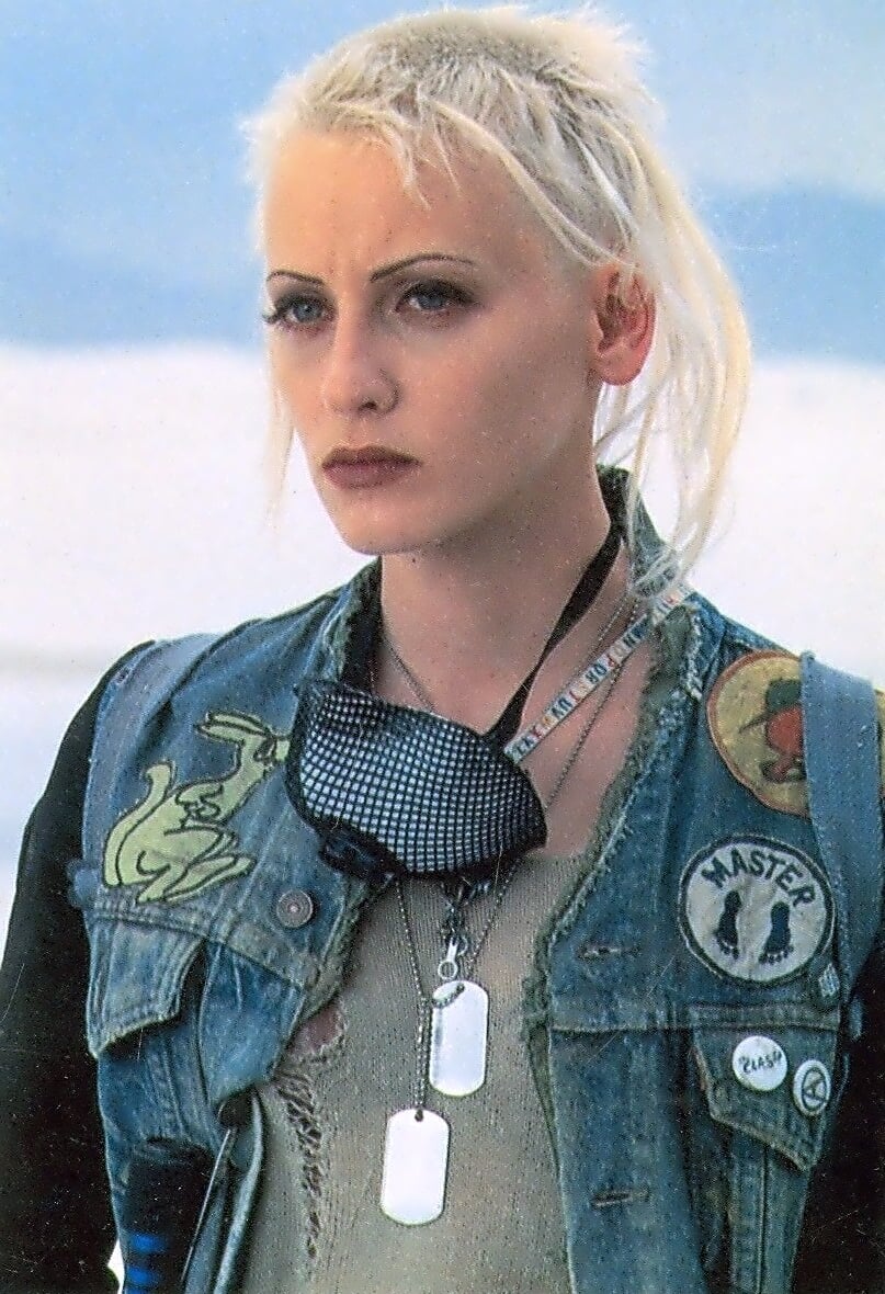 Lori Petty nude 12
