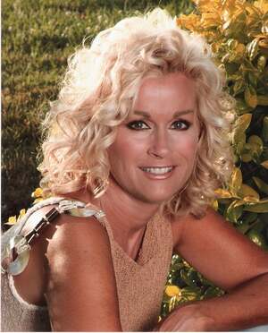 Lorrie Morgan nude 11