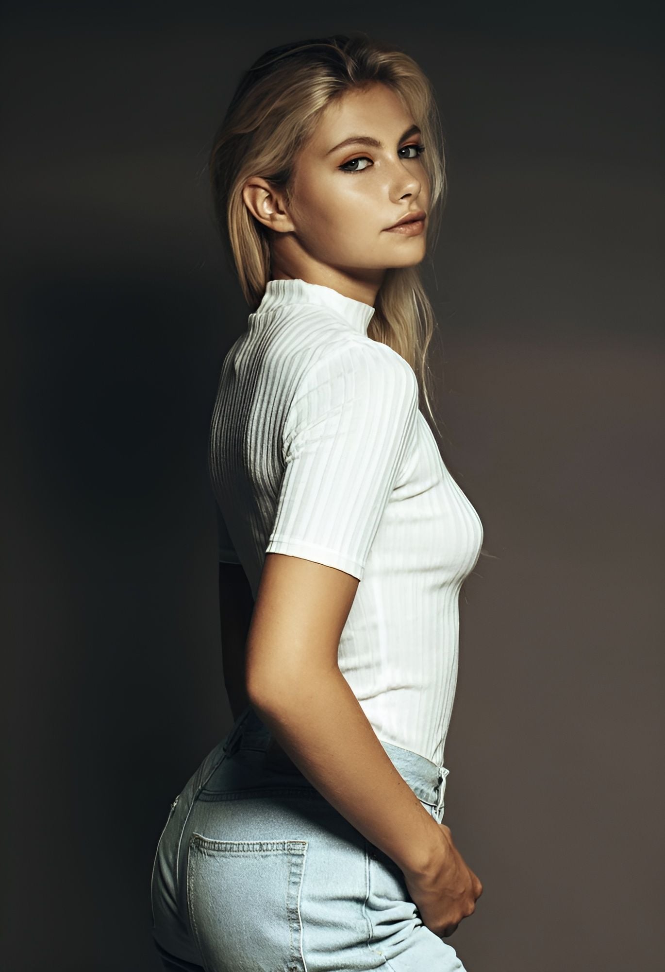 Louise Locqueneux