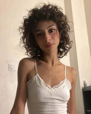 Lounia nude 5